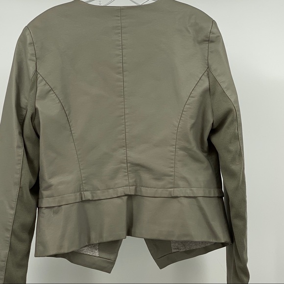 Wilson's Leather Black Rivet Leatherette Blazer - Picture 5 of 8